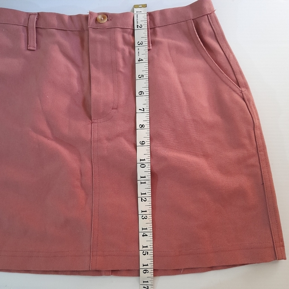● Urban Renewal | Renewal Remmants Canvas Utility Mini Skirt - Picture 7 of 12
